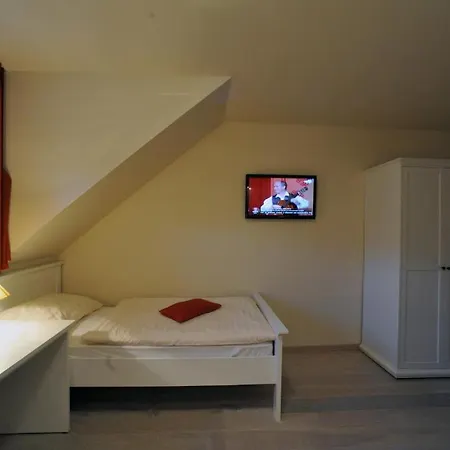 Jelen 1887 Bed & Breakfast 3*
